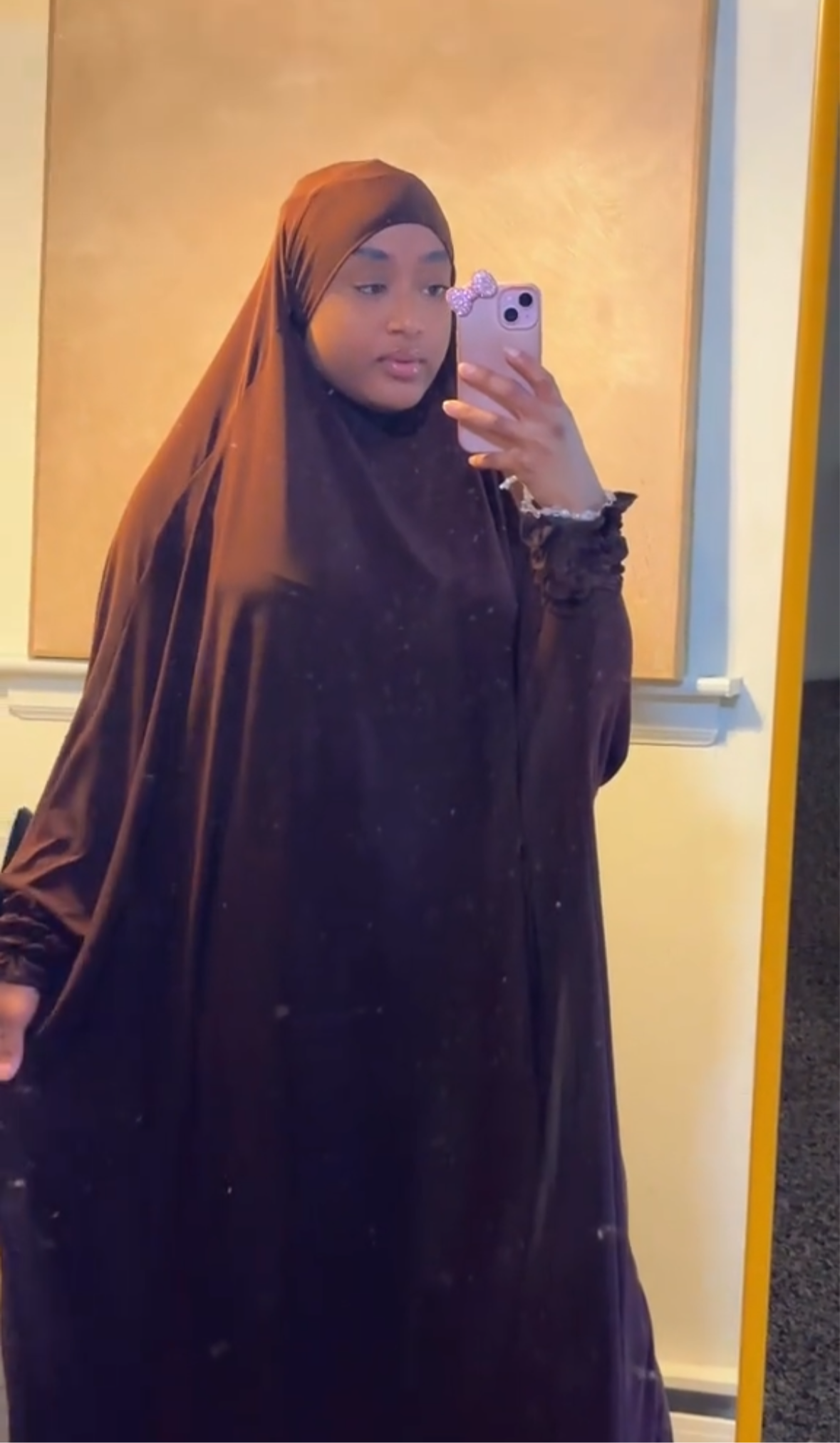 Jilbab w/ ruffle sleeves